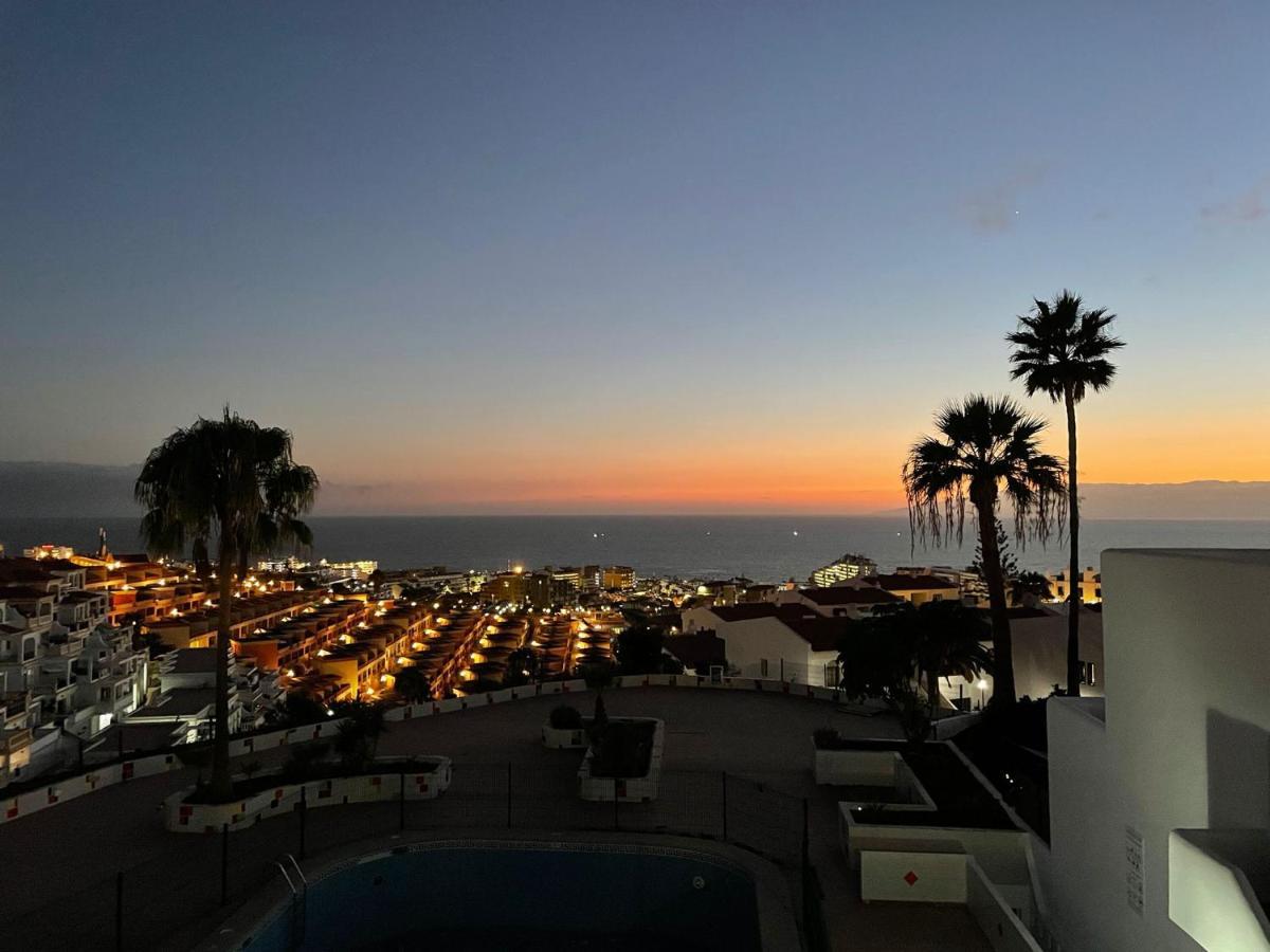 Costa Adeje Apartments Екстер'єр фото